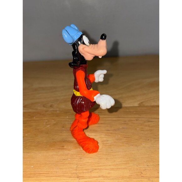 Vintage Disney Epcot Goofy Viking Action Figure Figurine Toy Blue Helmet Orange - Picture 5 of 7